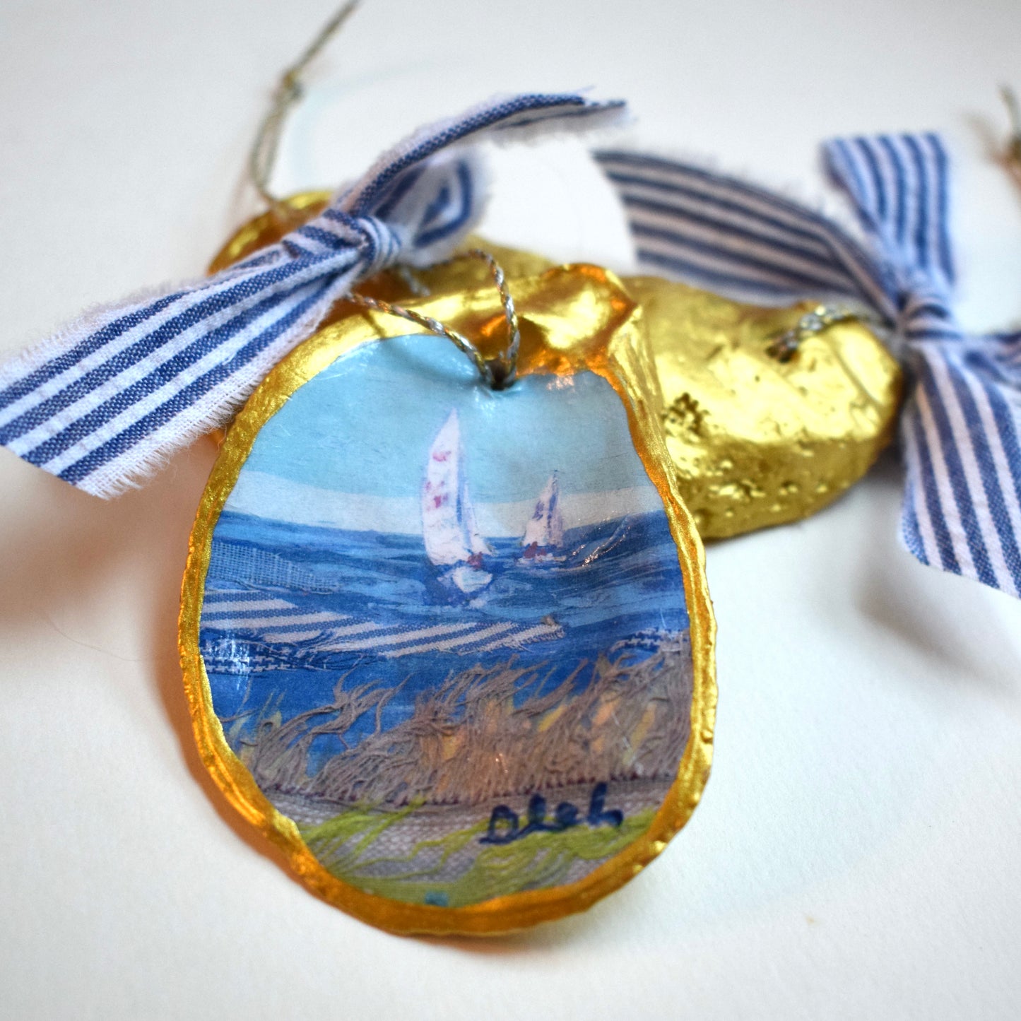 Oyster Ornament - Spartina Sisters