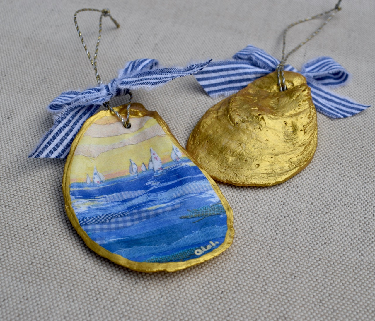 Oyster Ornament - Golden Hour