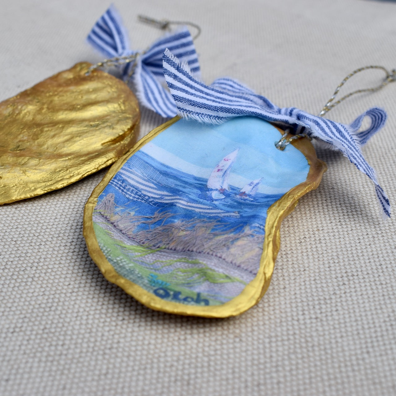Oyster Ornament - Spartina Sisters