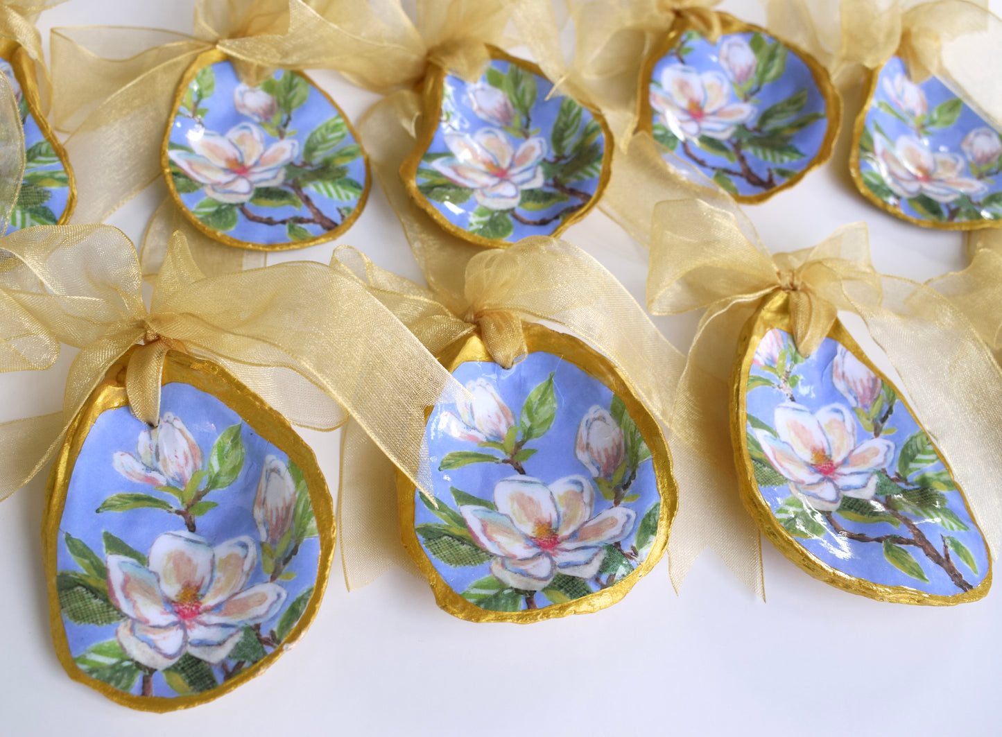 Oyster Ornament - Magnolia