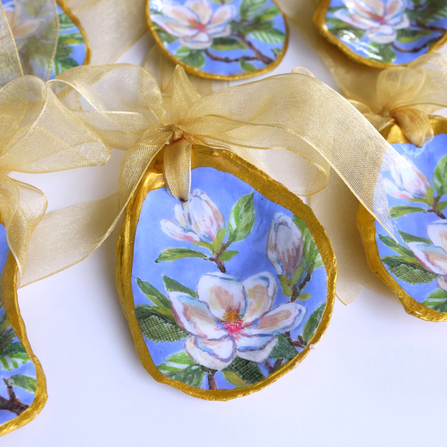 Oyster Ornament - Magnolia