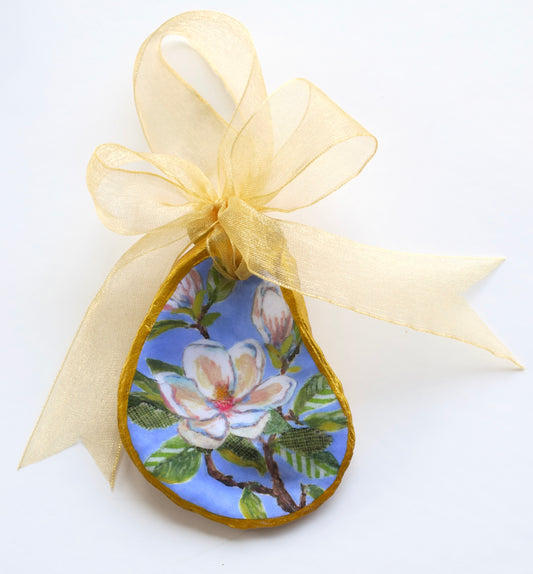 Oyster Ornament - Magnolia