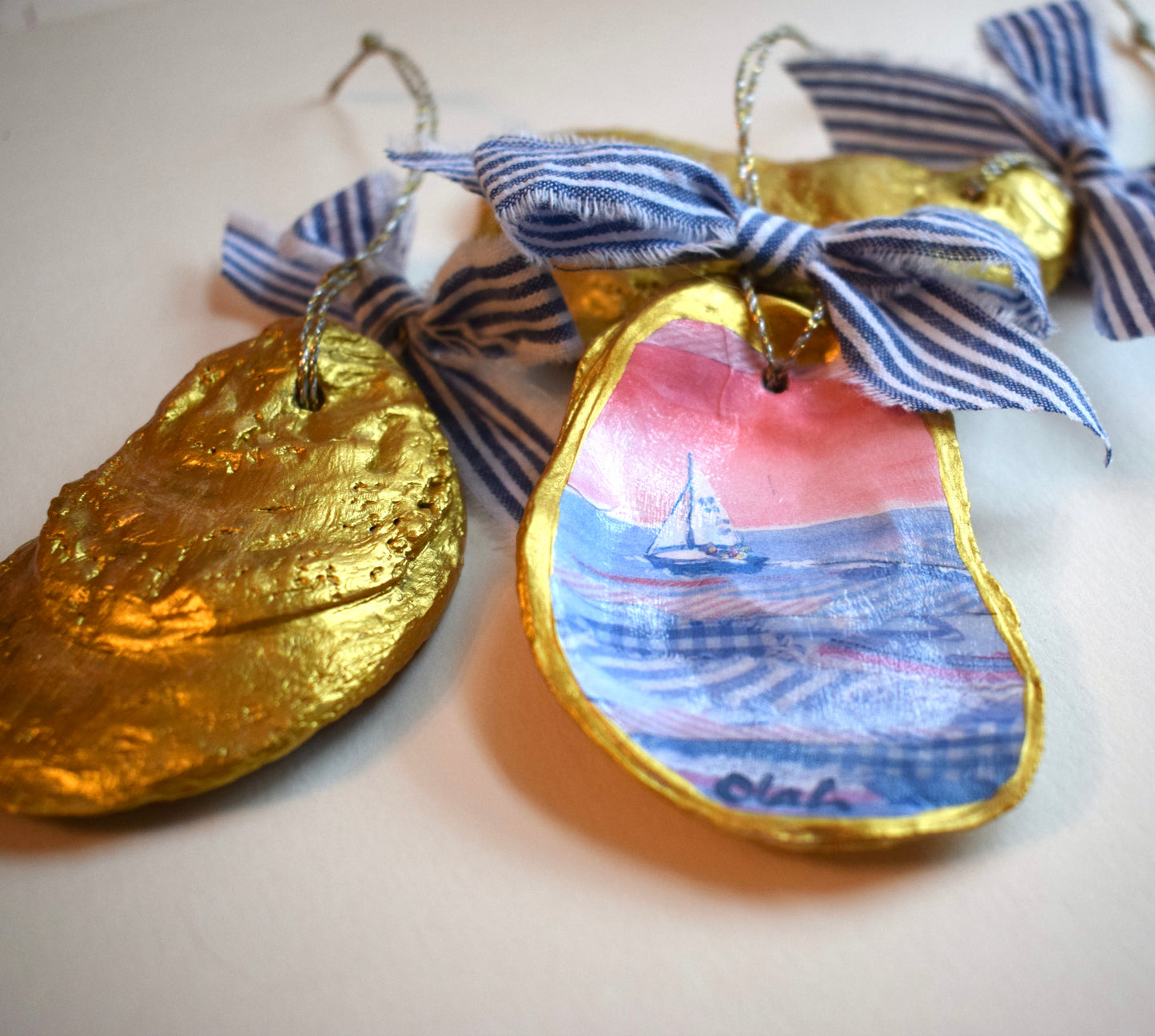 Oyster Ornament with art by Karin Olah