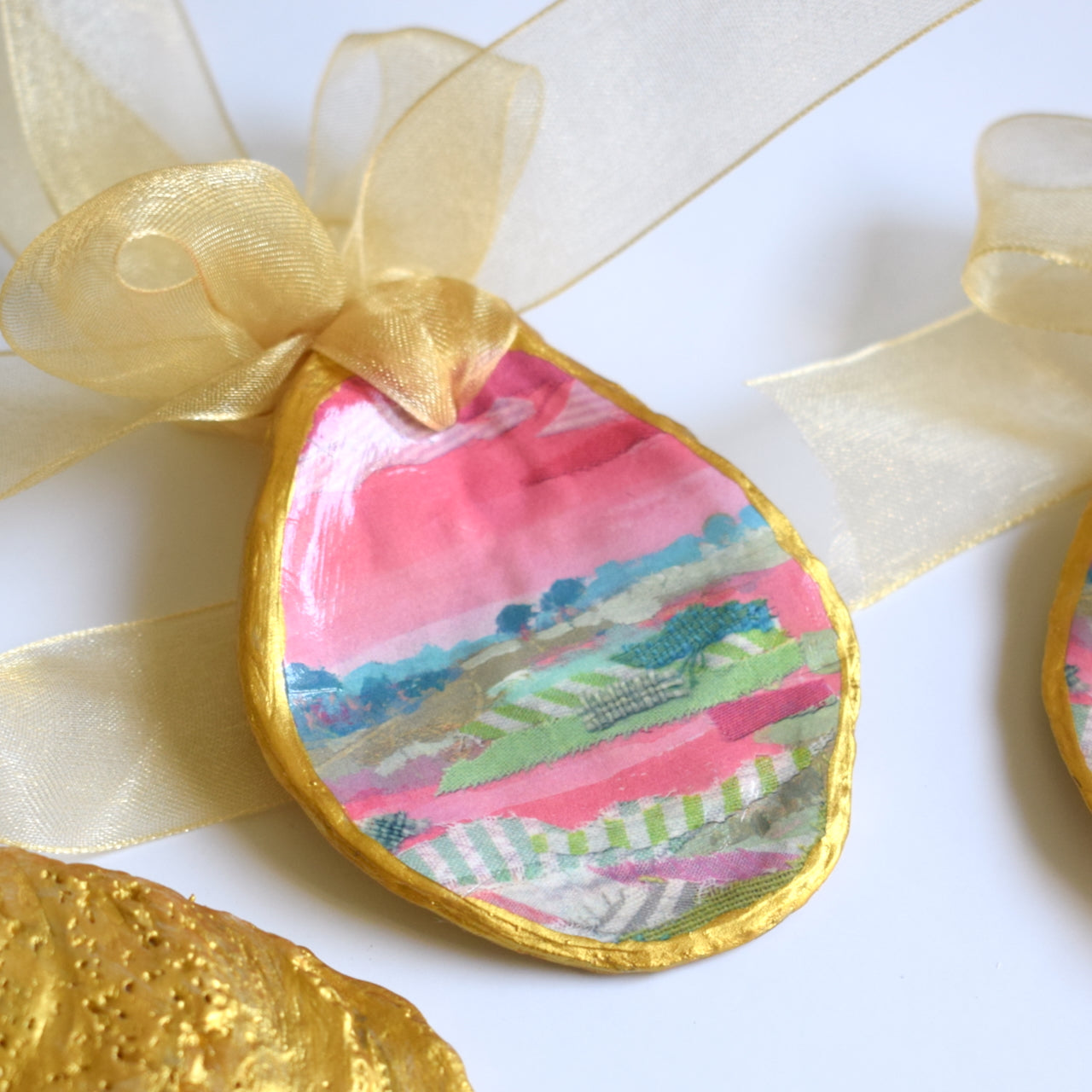 Oyster Ornament - Nine and Wine